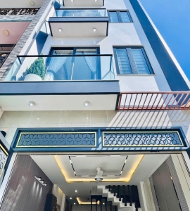 Bán Căn Nhà Phố Đẹp Đường Phạm Văn Chiêu . P9 . Gò Vấp