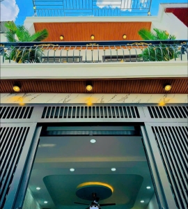 Bán Nhà Phố Đep Đường Phan Huy Ích P14 Gò Vấp 