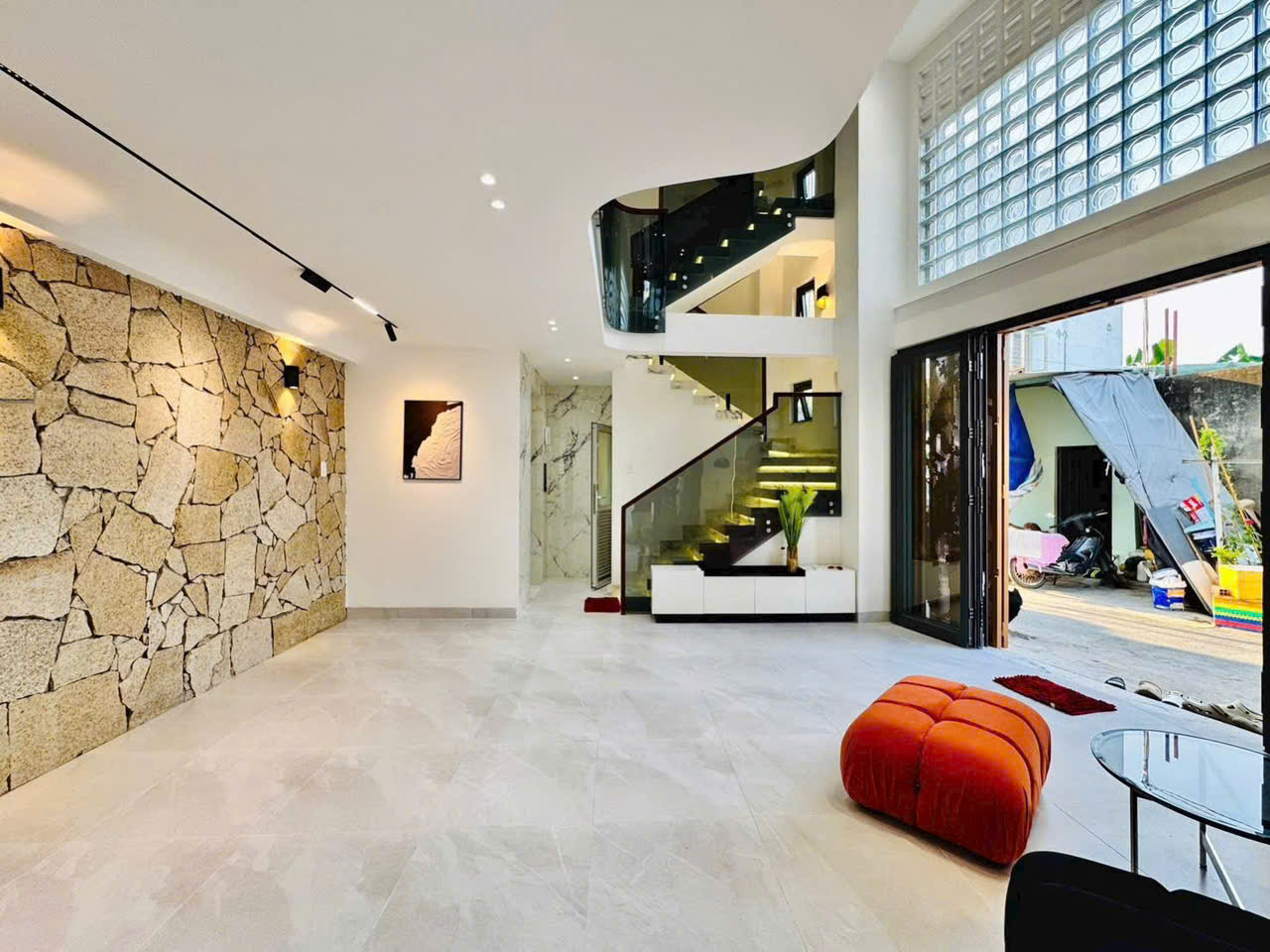 z4137770184516_88ab4471ab4be50b9cac0c8a9396dc63