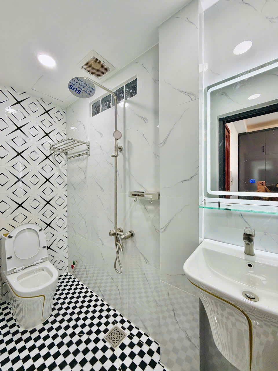 z4137770184516_88ab4471ab4be50b9cac0c8a9396dc63